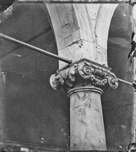 Josef Schulz, Column
capital, the Belvedere
in the Royal Garden of
Prague Castle, 1865
collodion negative,
digitally inverted, verso,
160 × 145 mm, IAH CAS